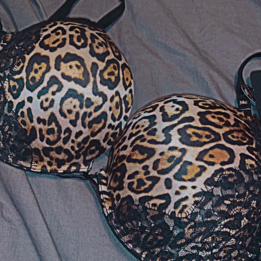 Victoria Secret push up bra